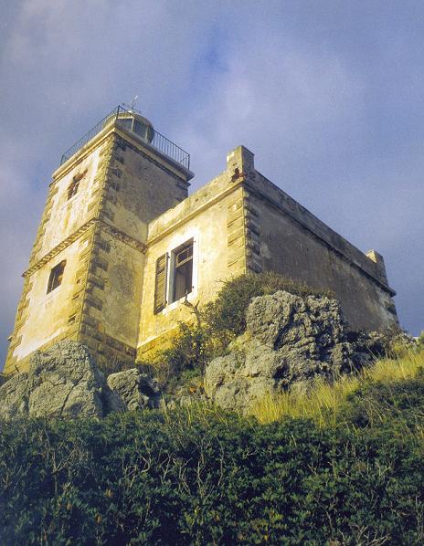 LIGHTHOUSE KITRIES