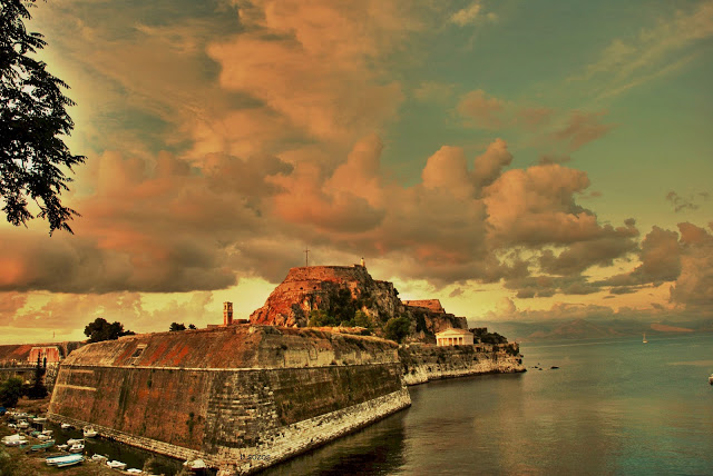 ΦΑΡΟΣ ΣΙΔΕΡΟΣ ΚΕΡΚΥΡΑΣ